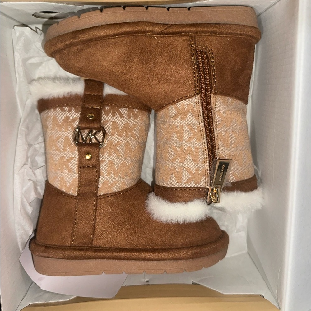 Michael Kors Kids' Tan and Cream Boots